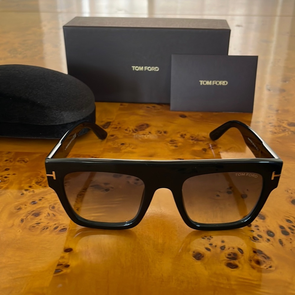 Tom Ford Renee Sunglasses - NEW